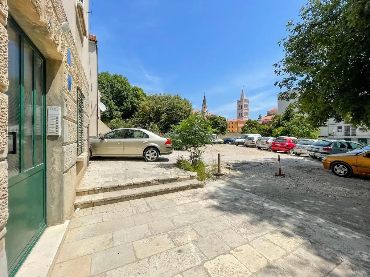 Apartments By The Sea Zadar - 19336